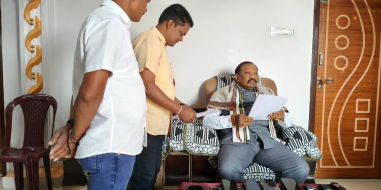 सिरोंचा तालुक्यातील झिंगानूर परिसरात वनहक्क समितीमार्फत जीपीएस सर्वे करा.