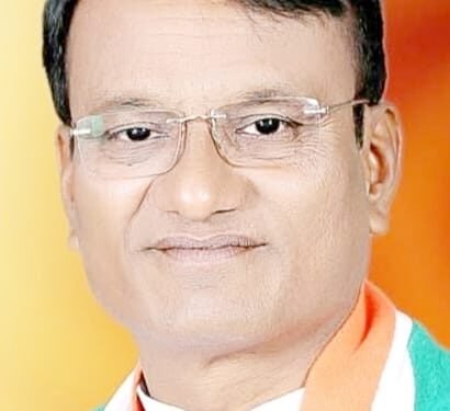 बल्लारपूर नगरपरिषदेच्या उपनगराध्यक्षपदी देवेंद्र आर्य यांची निवड.