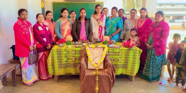 मकरसंक्राती निमित्याने विनोबा आश्रम शाळेत हळदी -कुंकू कार्यक्रम मोठया उत्साहात साजरी.