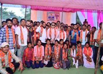 माजी राज्यमंत्री राजे अम्ब्रीशराव आत्राम यांच्या नेतृत्वावर विश्वास ठेवत शेकडो नागरिकांचा पक्षप्रवेश.