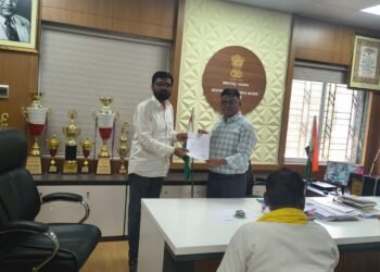 रमाई घरकुल योजना 2024- 25 चे अनुदान उपलब्ध करून द्यावे; अहेरी नगरपंचायतीचे नगरसेवक अमोल मुक्कावार यांची मागणी.