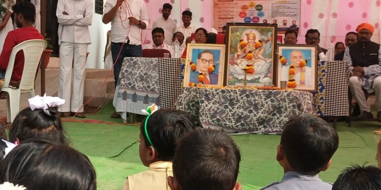 धानोरा तालुक्यातील दुधमाळा येथील शाळेत संस्कृती कार्यक्रम संम्पन्न.