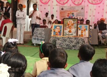 धानोरा तालुक्यातील दुधमाळा येथील शाळेत संस्कृती कार्यक्रम संम्पन्न.