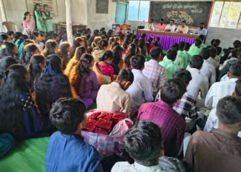 आज सावित्रीबाई फुले कनिष्ठ महाविद्यालय आलापल्ली येथे इयत्ता बारावीच्या विद्यार्थ्यांना निरोप समारंभ कार्यक्रमाचे आयोजन