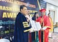 समाजसेवक श्रीकांत शुगरवार यांना नवी दिल्ली येथे उत्कृष्ट  आयकॉन अवॉर्ड ने सन्मानित.