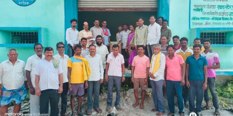 अखेर गावकर्यांच्या प्रयत्नातून राजाराम येथे आधार भूत धान खरेदी केंद्र सुरु.