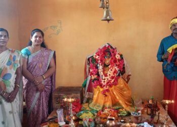 इंदाराम येथील पोचम्मा देवी बोनालु कार्यक्रमाला काँग्रेस नेत्या सौ.सोनाली कंकडालवार यांची उपस्थिती.