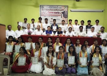 नेताजी सुभाषचंद्र विज्ञान महाविद्यालयात पदवी वितरण समारंभ.