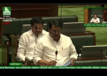 गडचिरोली आणि चंद्रपूर जिल्ह्यात धान खरेदीत मोठा घोटाळा उघडकीस येण्याची शक्यता.