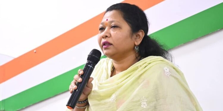 मुंबई येथे राष्ट्रवादी काँग्रेस पक्षाच्या युवती व महिला विभागाची संघटनात्मक आढावा बैठक संपन्न.