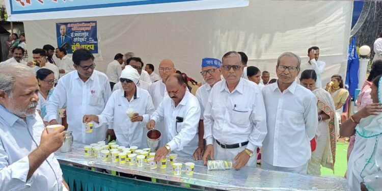 महामानव डॉ बाबासाहेब आंबेडकर यांच्या १३५ व्या जयंती निमित्त संविधान चौक राजुरा येथे उसळला जनसागर.