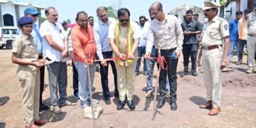 देवलमारी येथे प्राणहिता वनपरिक्षेत्र अधिकारी कार्यालयाचे उद्घाटन मोठया उत्साहात संपन्न.